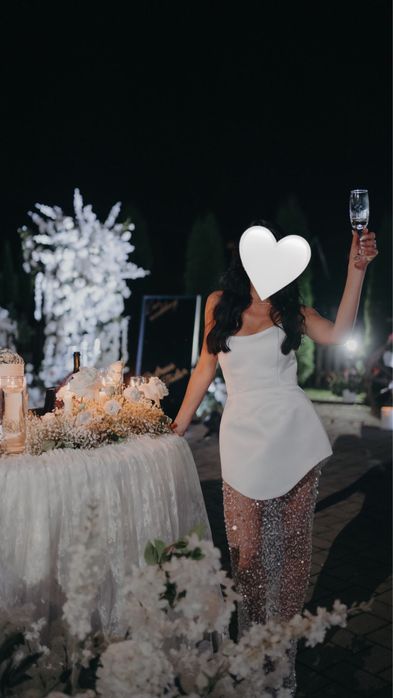 Rochie mireasa lucrata manual