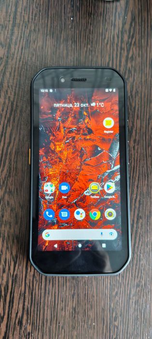 Продам телефон CAT S42