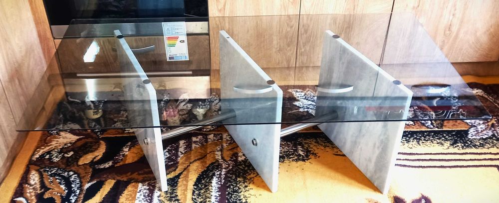 Холна маса мрамор/ стъклен плот