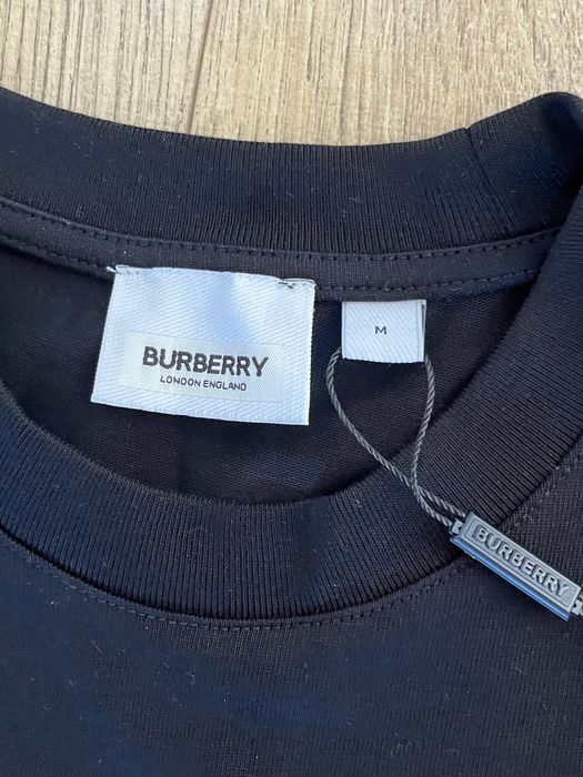 Tricou Burberry nou,cu eticheta