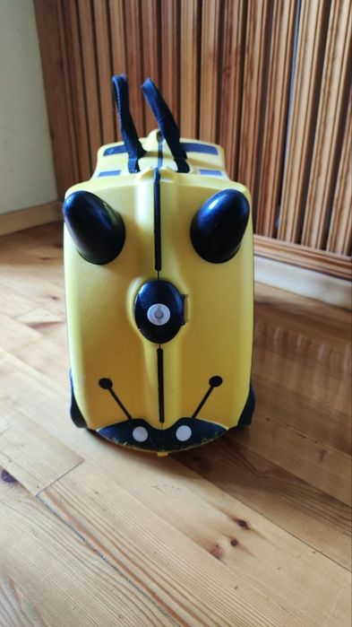 Детский чемодан для вещей Trunki
