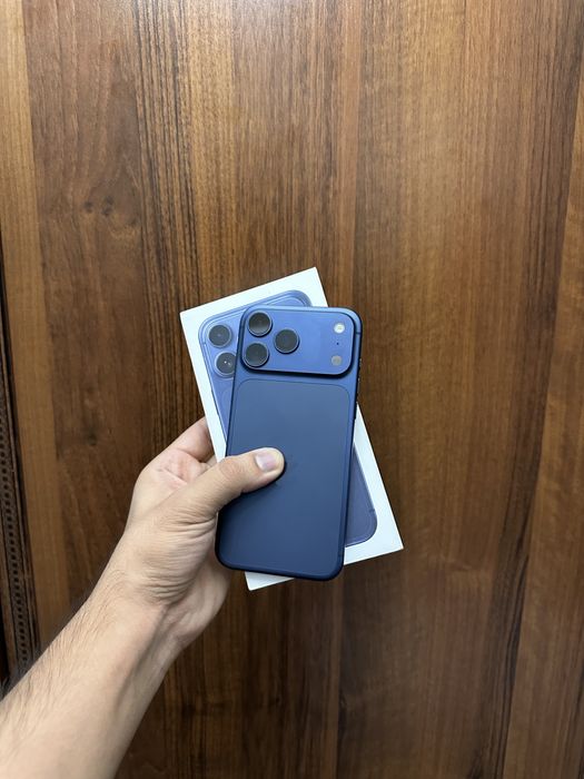 Iphone 17 pro max bez imei