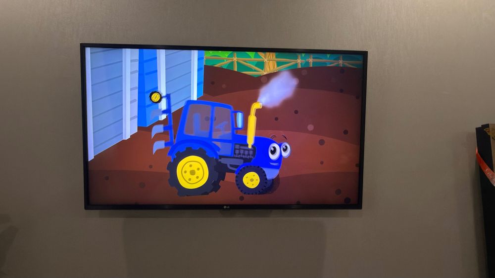 Продается телевизор