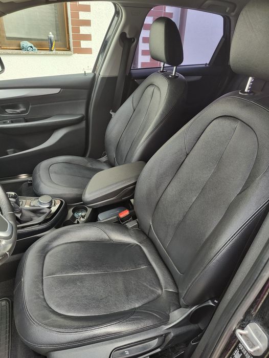 BMW Seria 2 - Active Tourer, 214 D