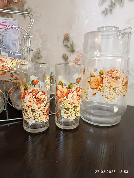 Графин со стаканами новый