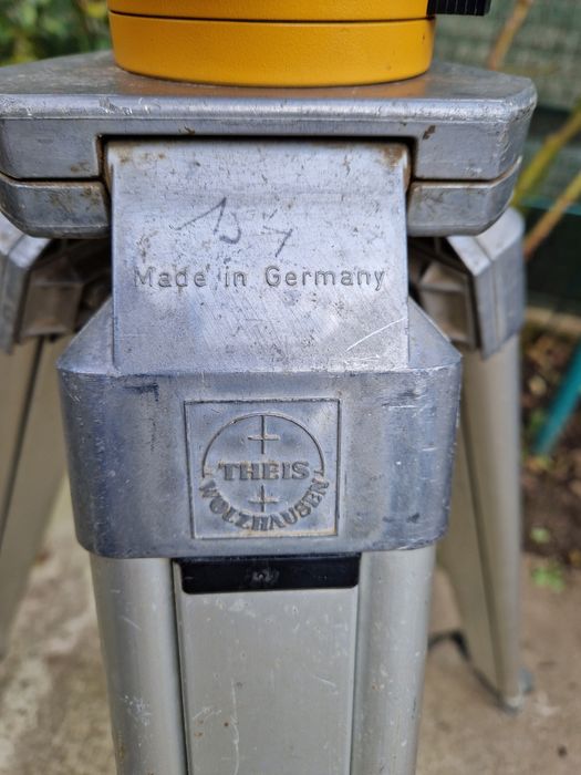 Trepied , stadie (mira)