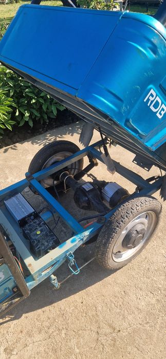 Vând scuter electric
