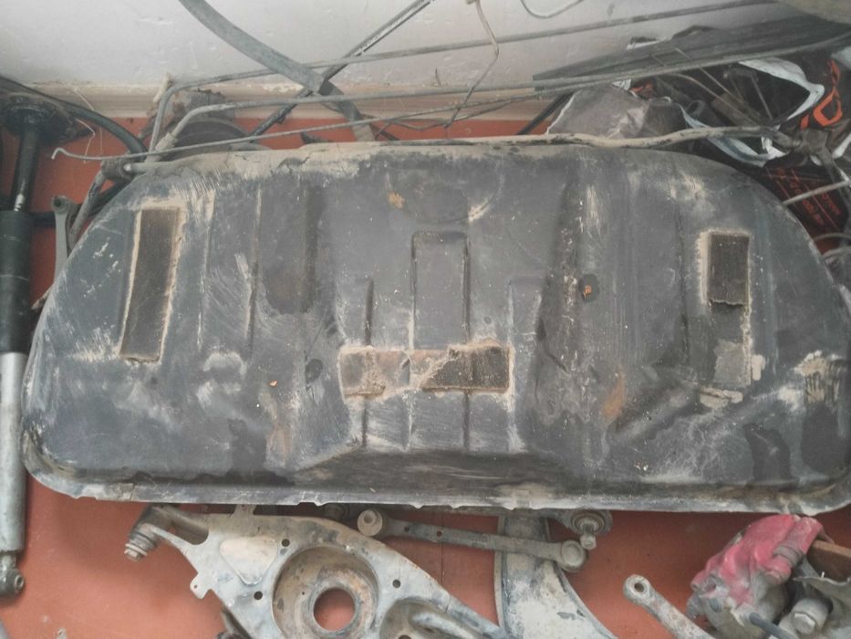 запчасти на Мерседес 190