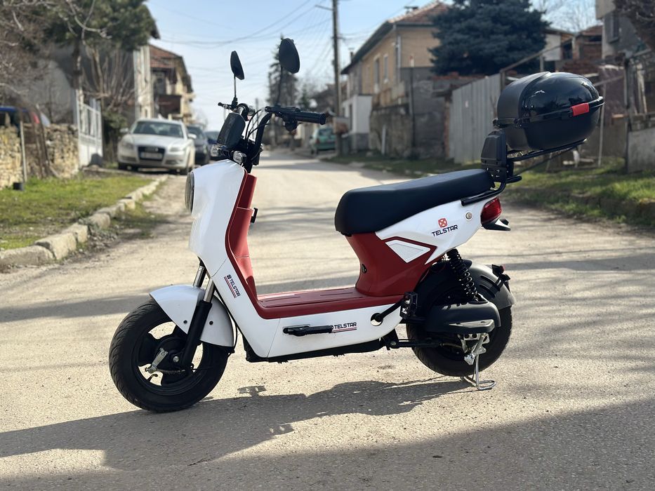 Елетрически скутер педалетка бартер за айфон