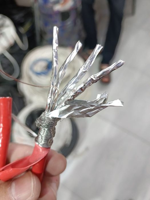 Сивйаз кабель —SFTP  CAT5e falgali sifatli va ishonchli internet kabel