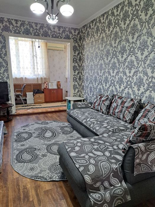 Срочно продается 2-х комнатная квартира на массиве куйлюк 2