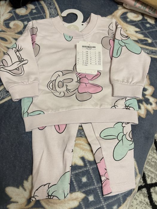 Hainute pentru bebelusi