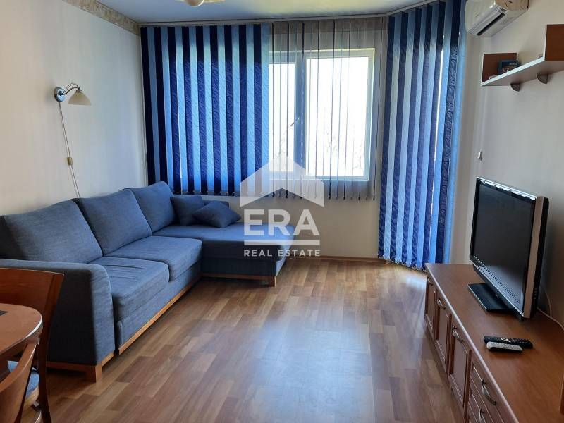 Тристаен обзаведен апартамент под наем в м-ст Ален Мак област Варна