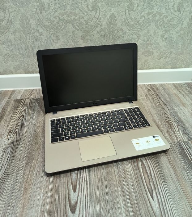 Новый бизнес ноутбук Asus/Intel/512 gb память/15,6 дюйм экран`