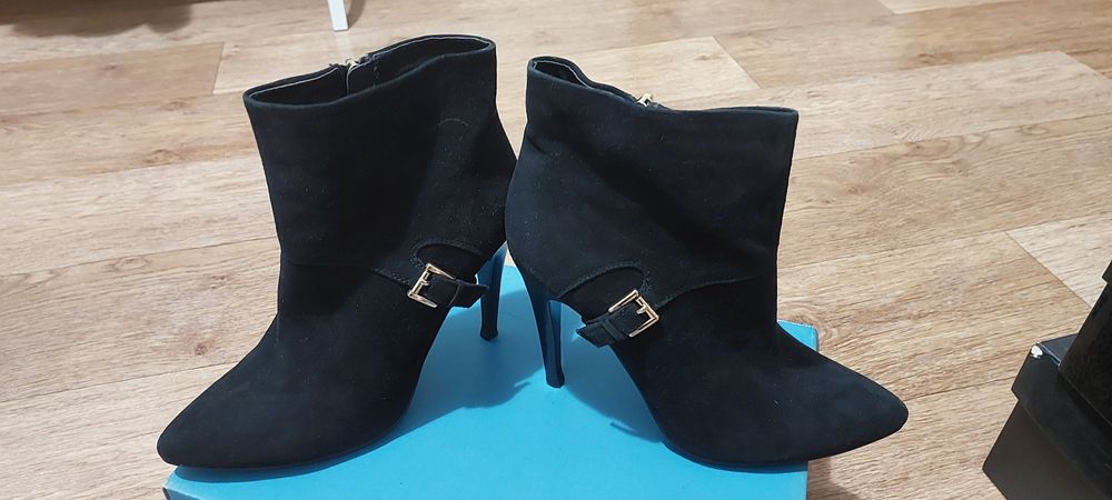 Продам сапоги осень весна