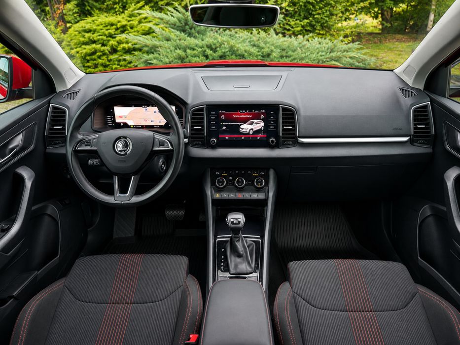 Skoda Karoq 2020 Red Velvet DSG/ Bord Digital/ Keyless Entry-Go