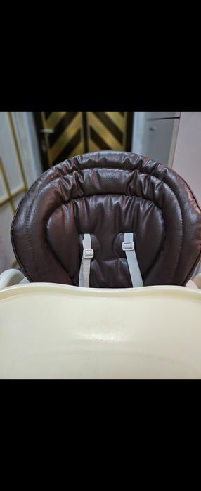 Бебешки стол за хранене