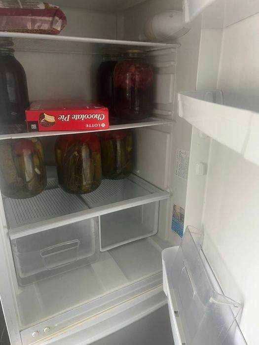 Холодильник Indesit