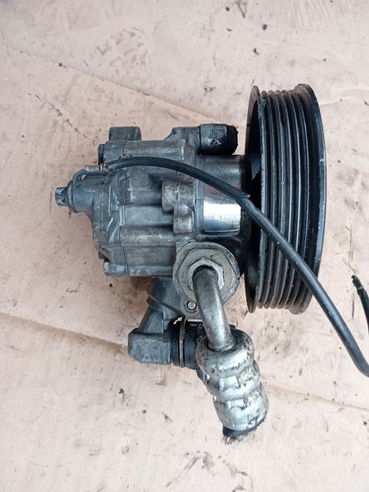 ГУР Mercedes 112-113