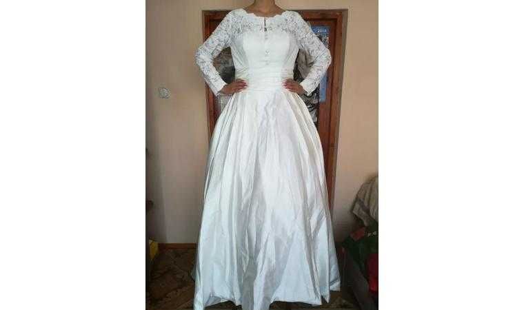 Свадебные платья