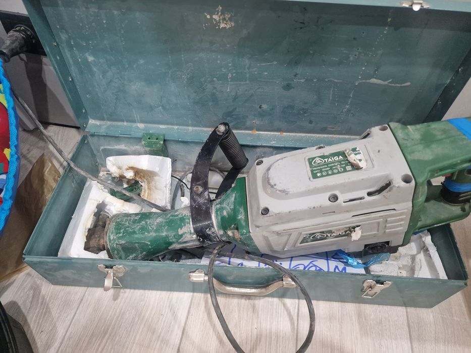 Отбойный молоток