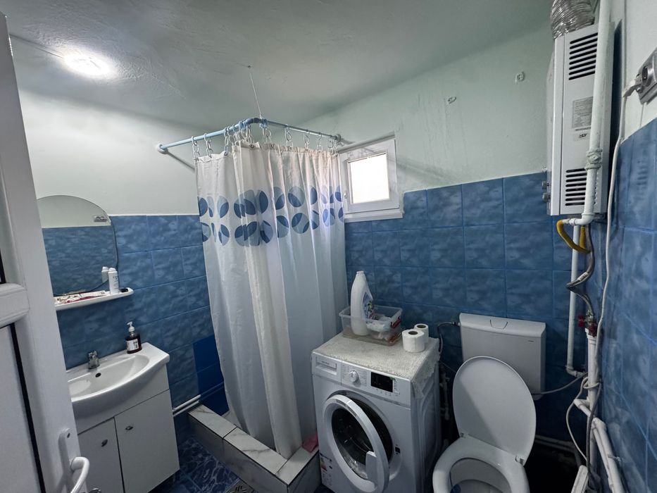 De vanzare in Tritenii-Hotar  Casa 161 mp + Teren 26,70 ar
