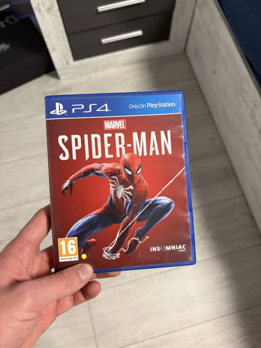 Playstation 4 Slim 1TB