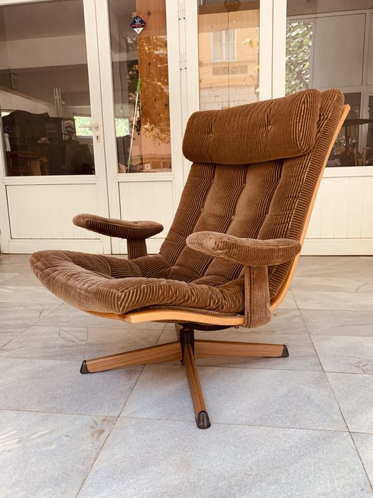 Оригинален шведски въртящ се стол в стил Остин Пауърс пт 60-те