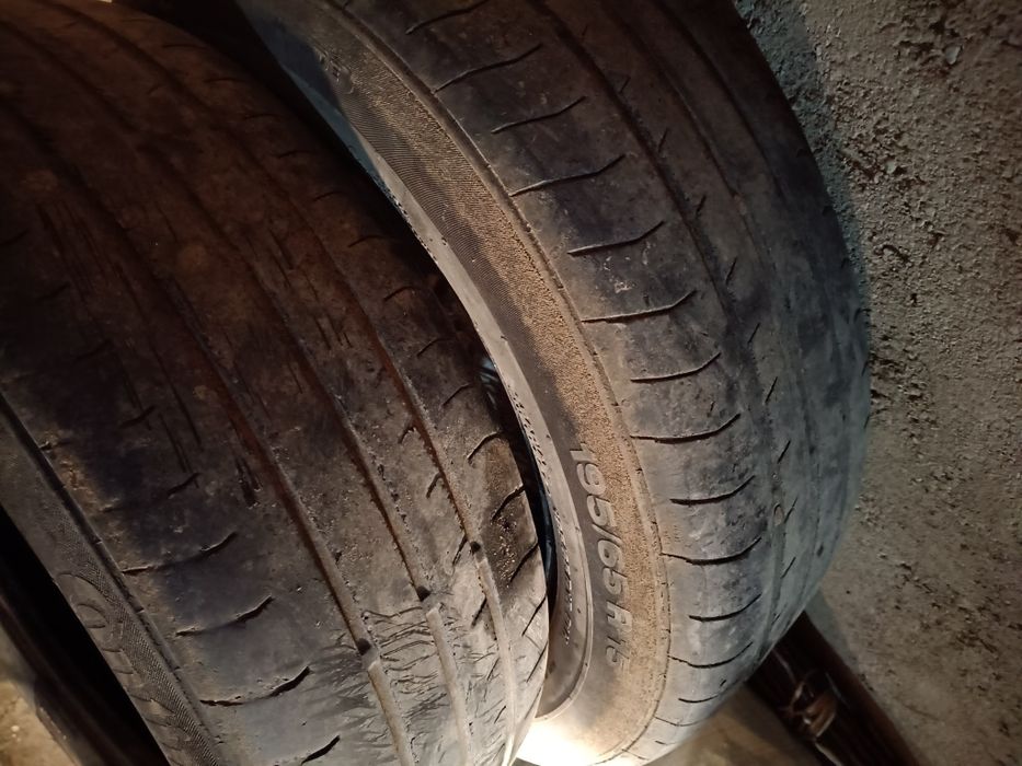 Продам шины на 14 размер 4#100 и 15 летние 195,65,15