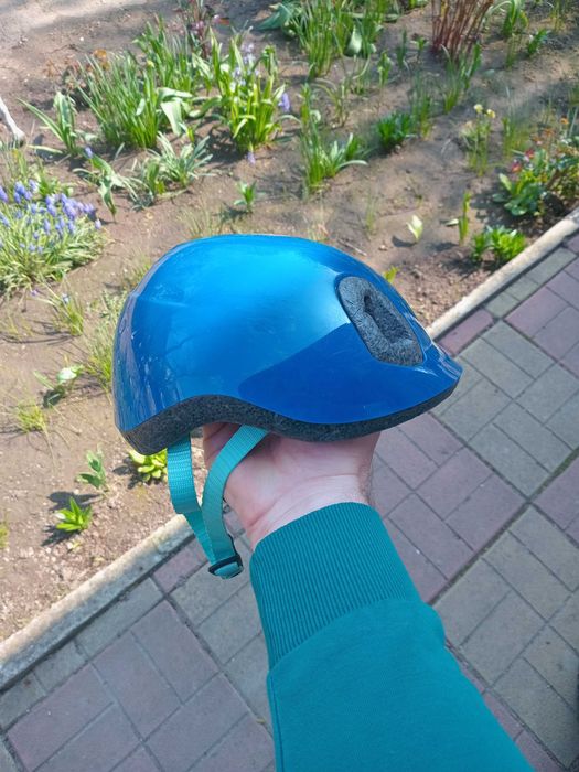 Bicicleta Btwin 3-5 ani + casa + roti ajutatoare