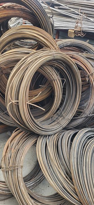 Продам пруты квадратные м8