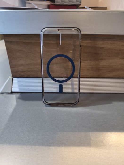 Кейсове за iPhone 12 - чисто нови