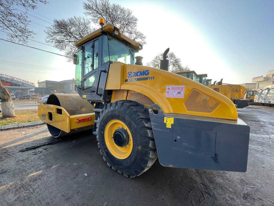 Бир вальцли ВИБРО-КАТОК XCMG XS163J - 16 тн.