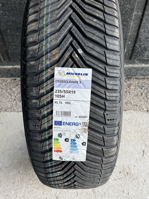 Michelin cross climate 2.   235/55/19