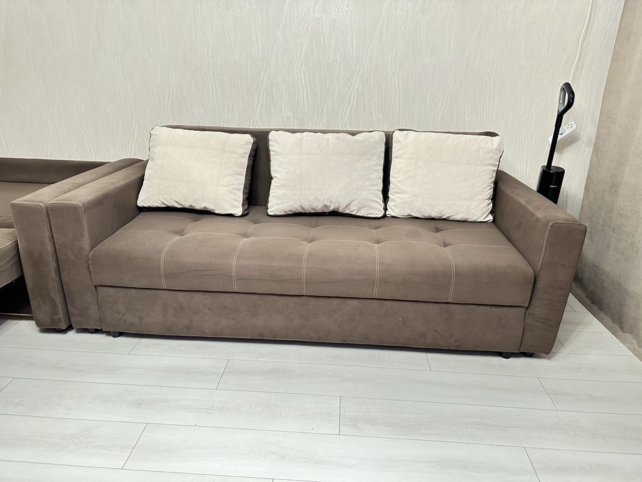 Продам диван и софу вместе (раскладные)