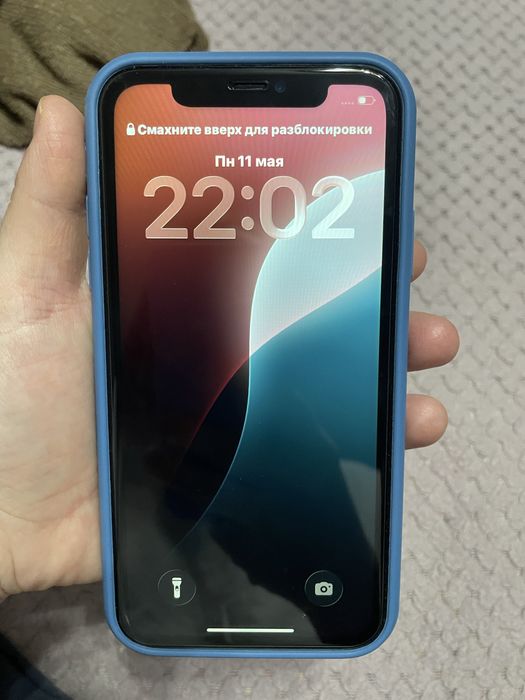 Продам Iphone 11