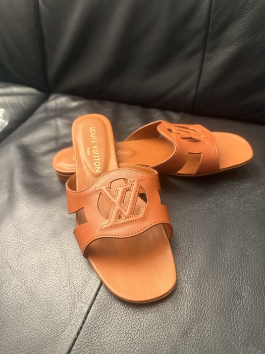 Papuci Louis Vuitton