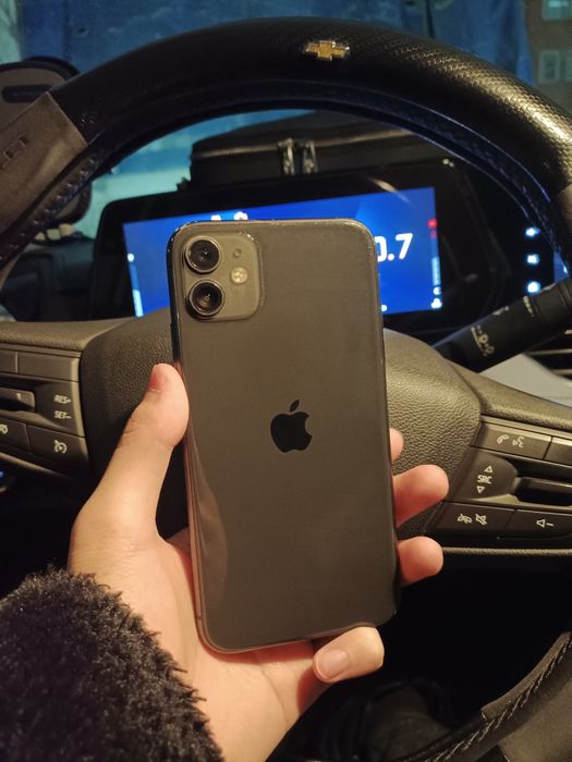 iPhone 11 128гб!