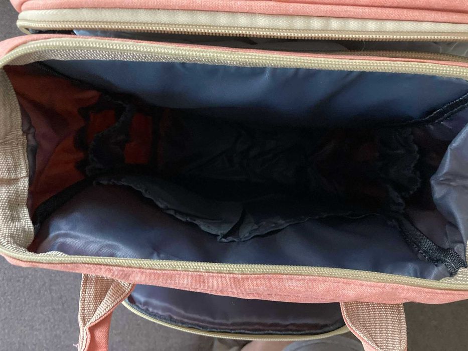 Многофункционална бебешка чанта/раница с кошара/легло