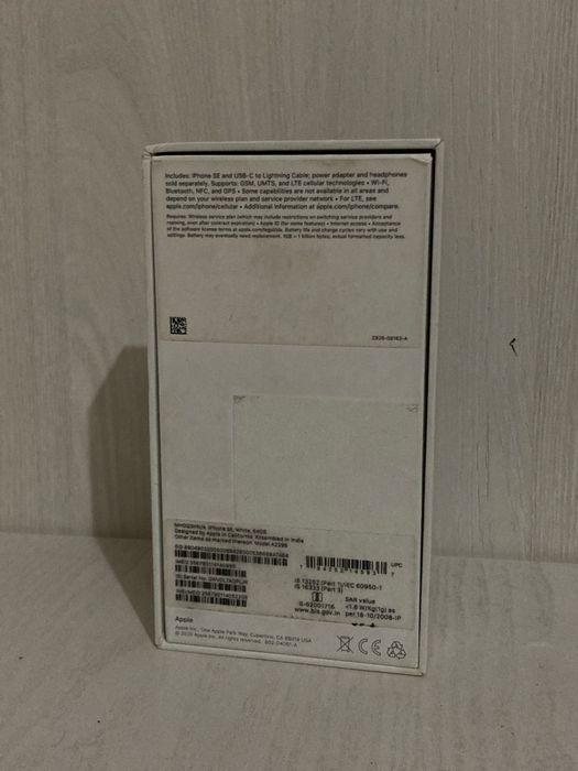 iPhone se2020 в отличном сост