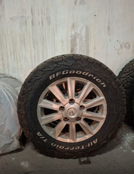 Продам колеса от лексуса