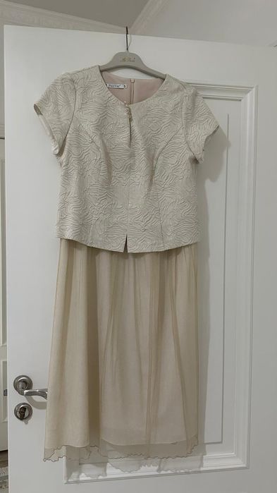 Вечерние платья длинные