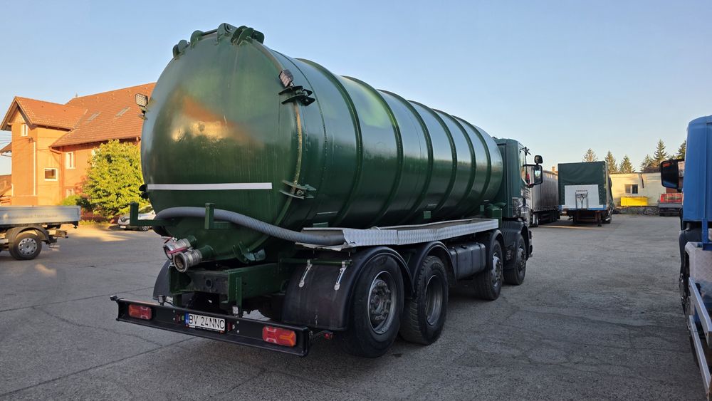 Vidanja Scania 380 cp pompa vid Jurop PN 155 D