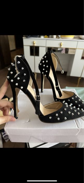 Красивые женские туфельки