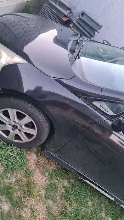 Usa stânga fata Mitsubishi Grandis 2008 2.0 Diesel