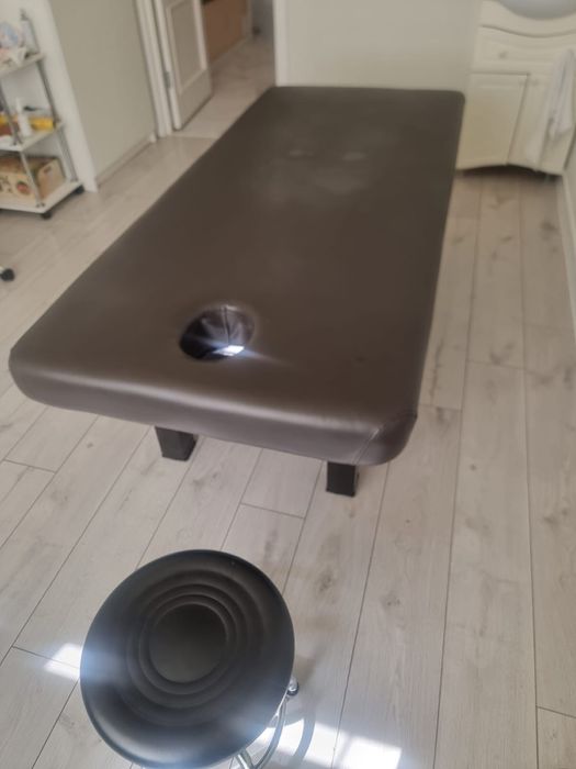 Продается кушетка