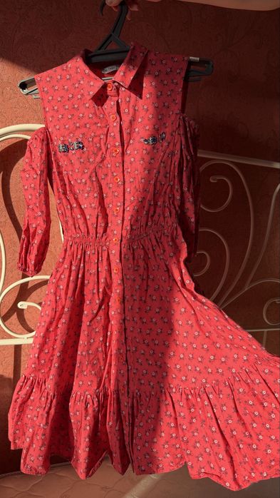 Продам платья в идельно состоянии