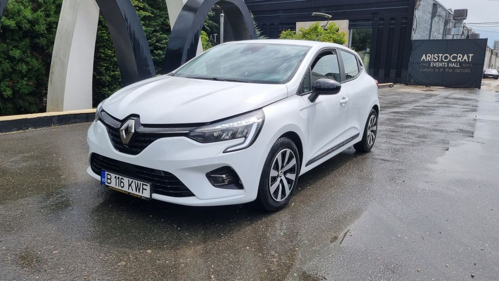 Renault Clio Hibrid 2023 România