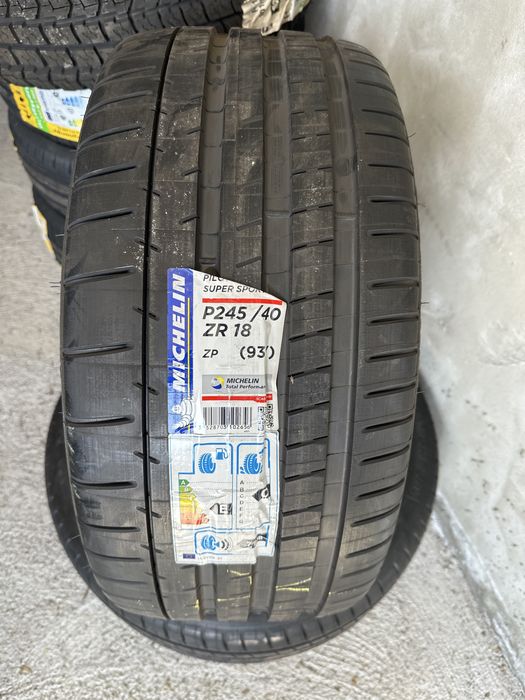 245/40/18 run flat 2 br