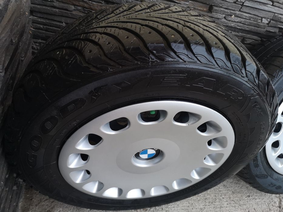Vând jante BMW seria 5 pe 15